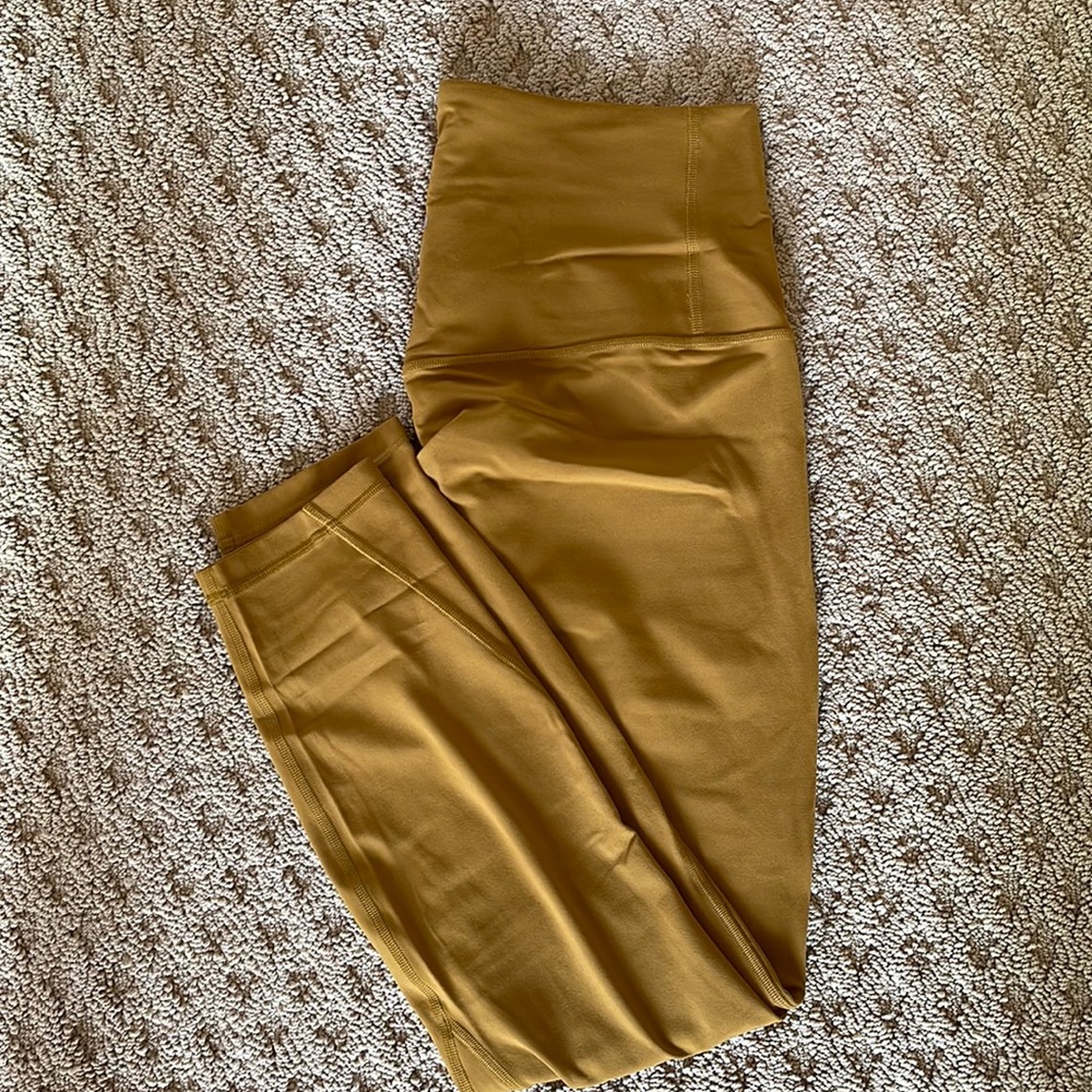 Lululemon leggings
